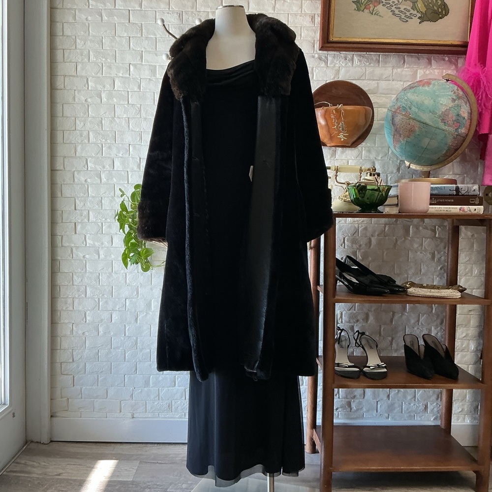 Vintage 1960s 1970s Borgazi Maximalist Faux Fur Coat with Collar + Cuff Detail - Picture 7 of 15